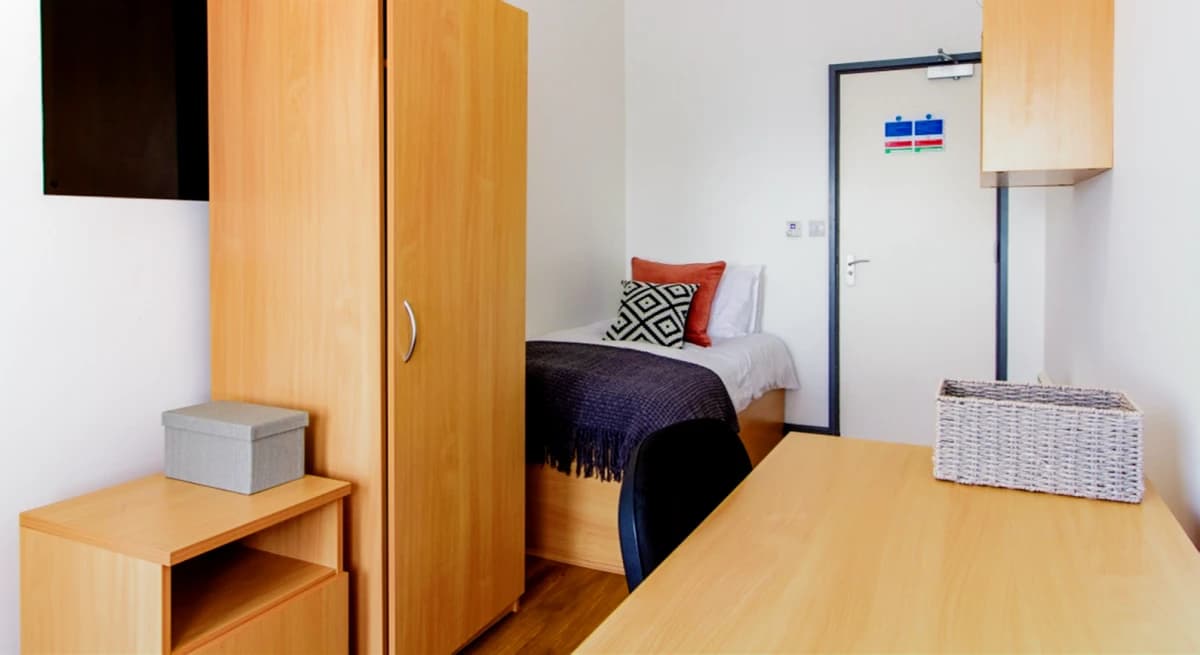 Alexandra Hall image