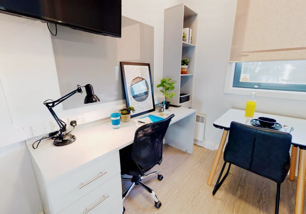 One Bed Apartment