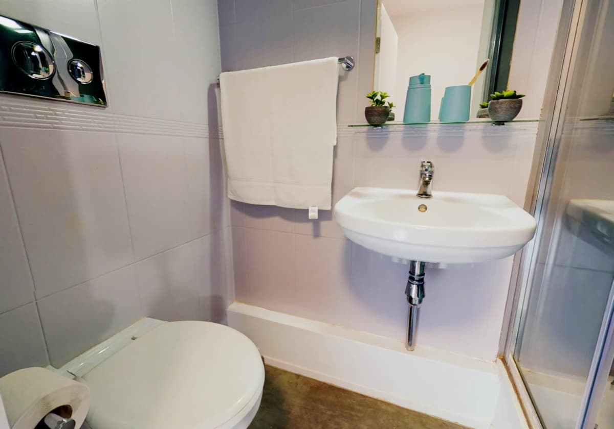 One Bed Apartment
