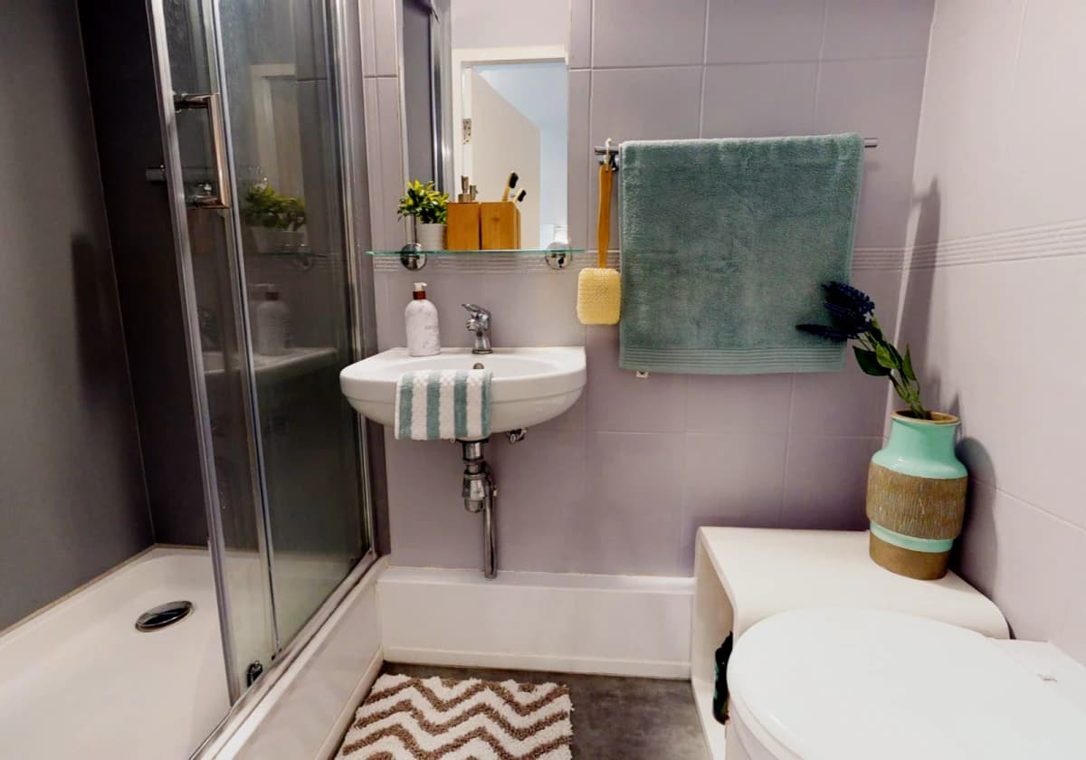 Platinum En Suite Plus