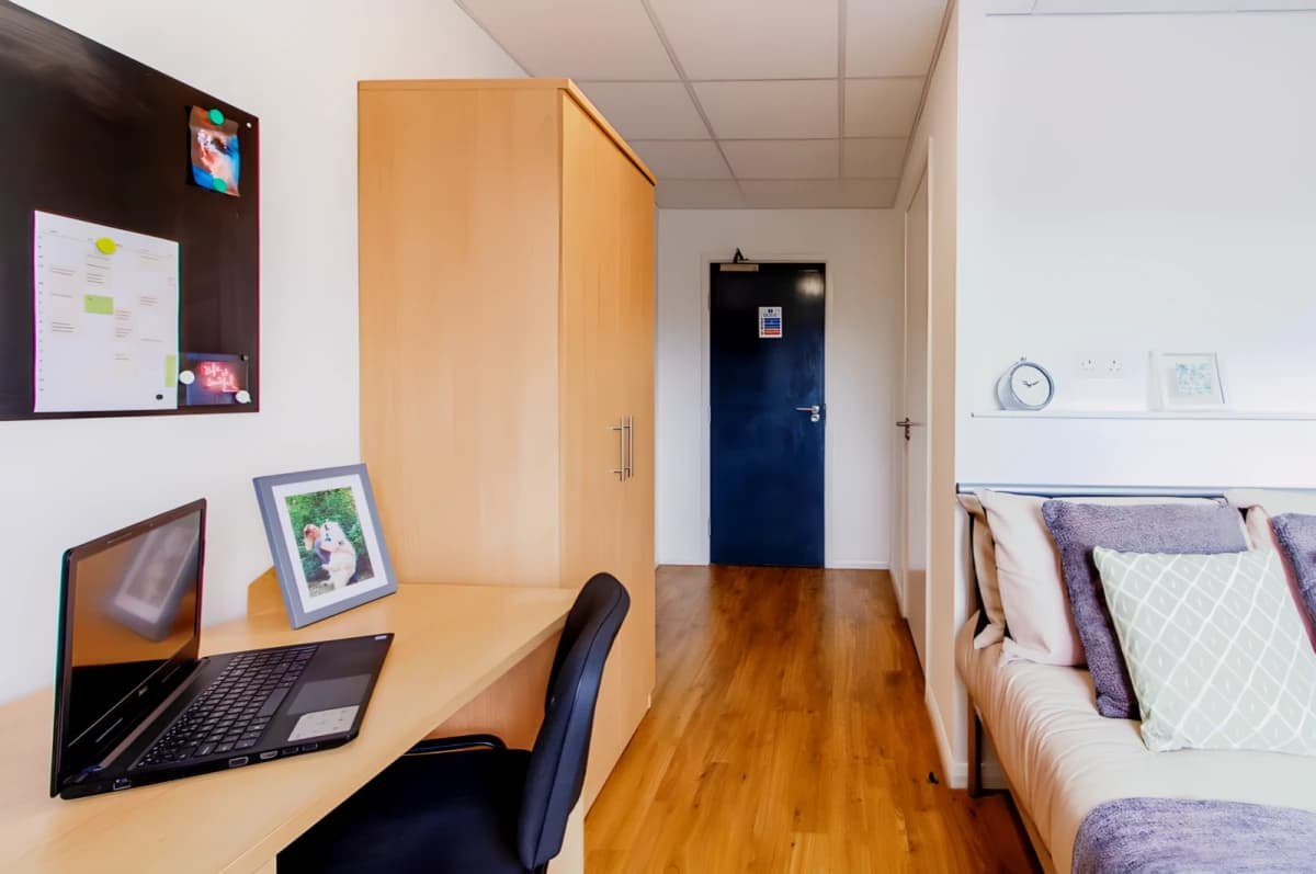 Danesgate House image