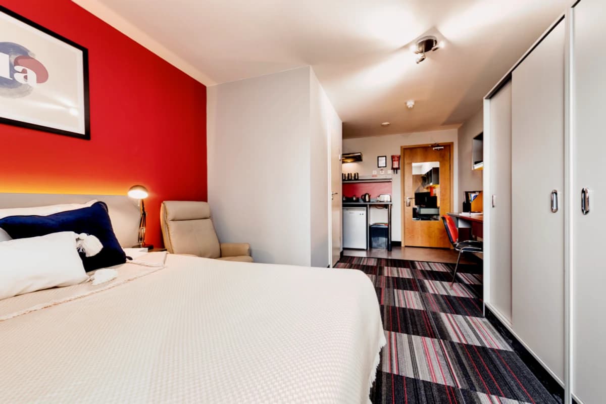 Castle Street image