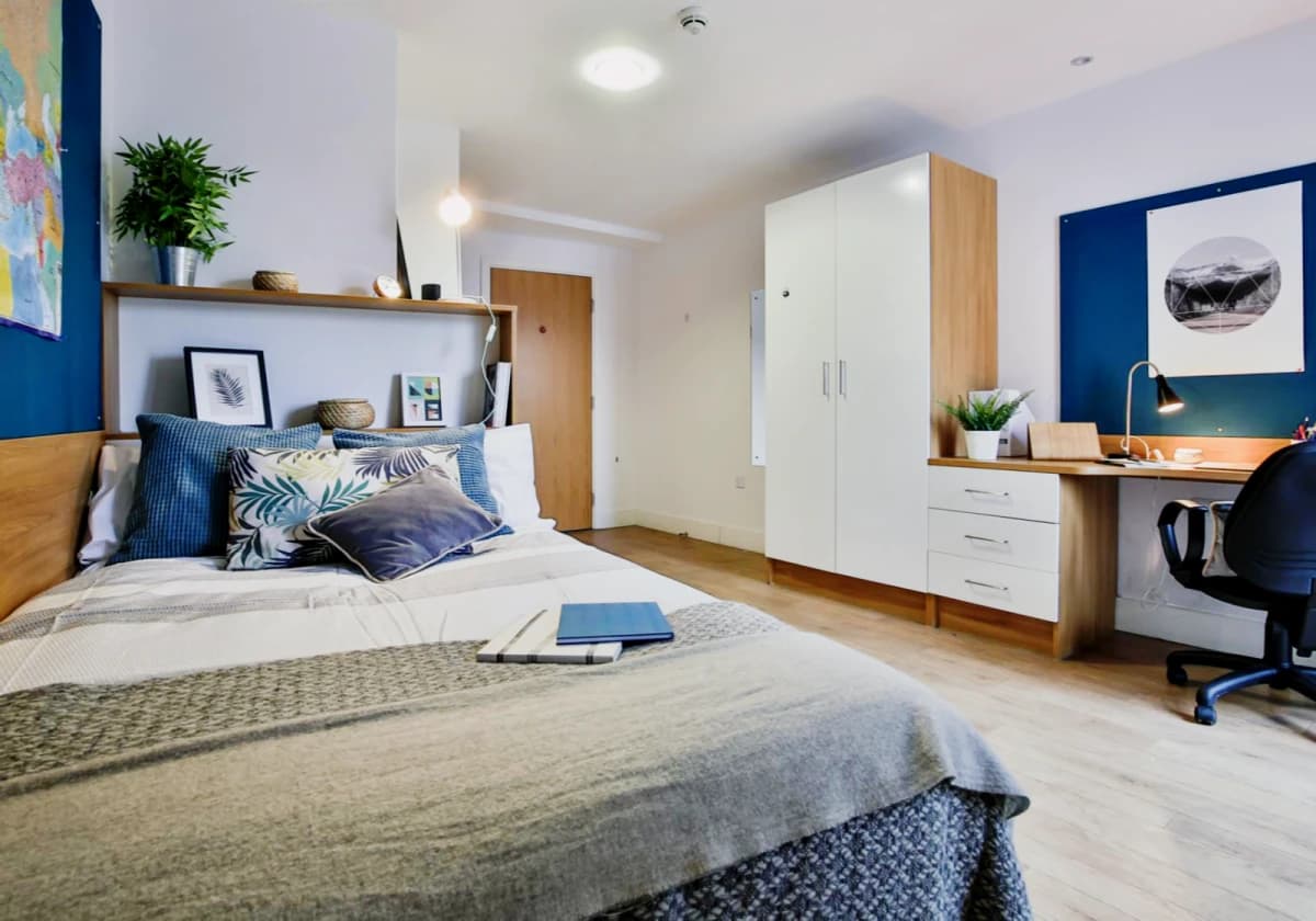 iQ Abacus House image