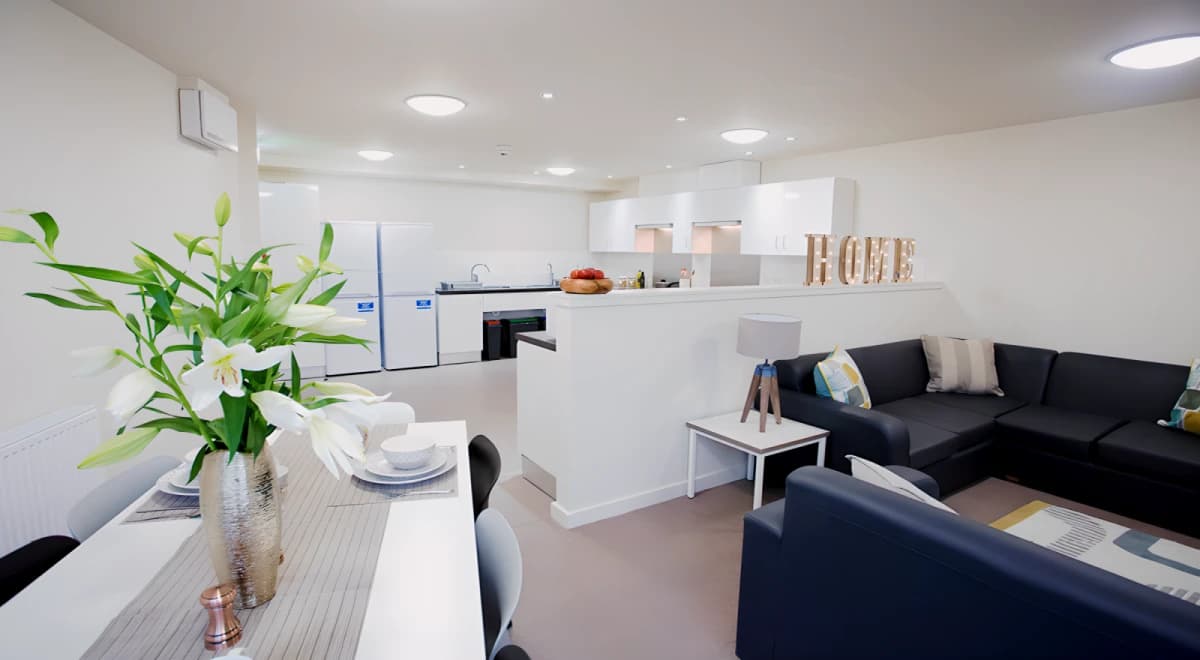 2 bed Apartment