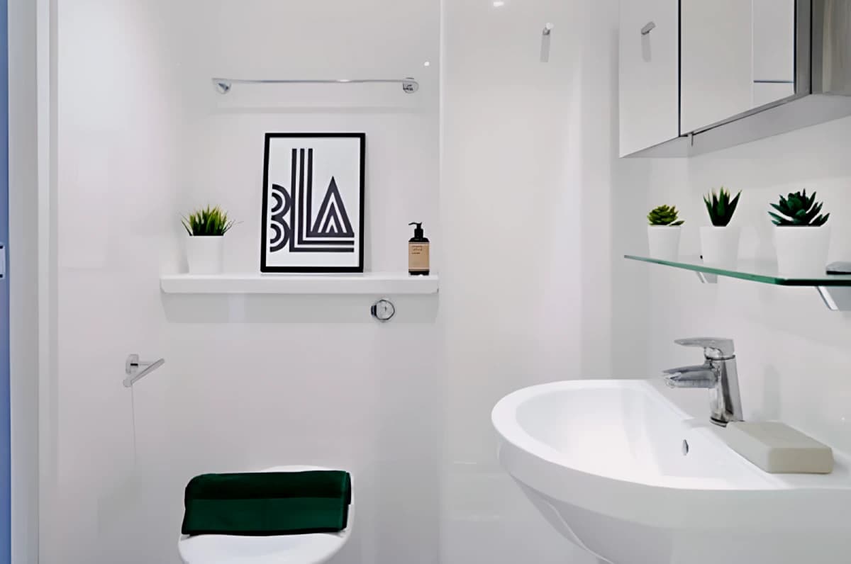 Hampton Square image