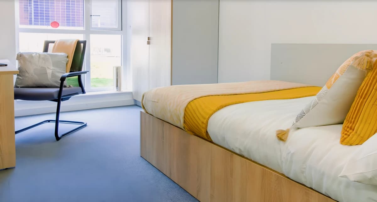 Large Premium En-Suite