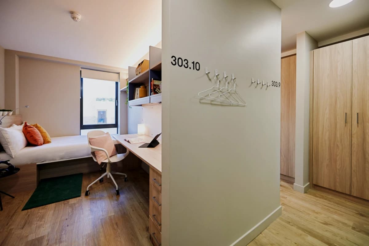 Twin ensuite
