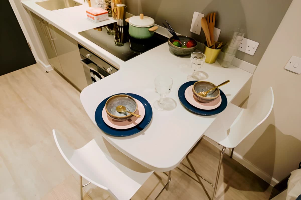 9 De Montfort Mews image