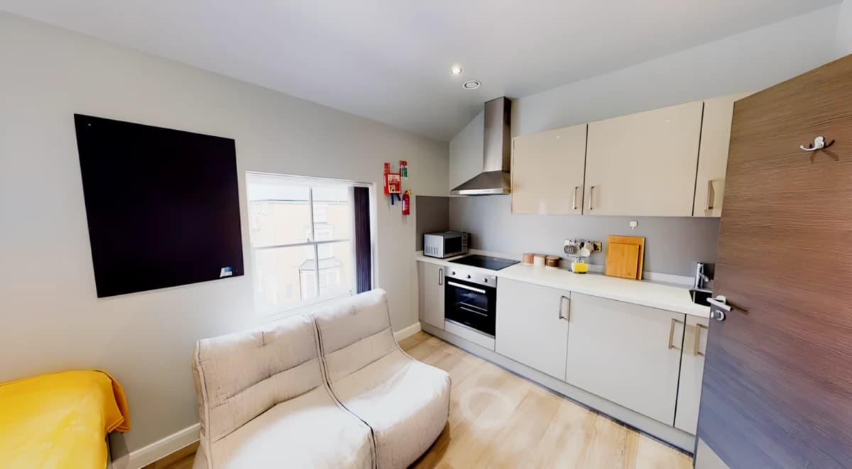 12-16 De Montfort Street image
