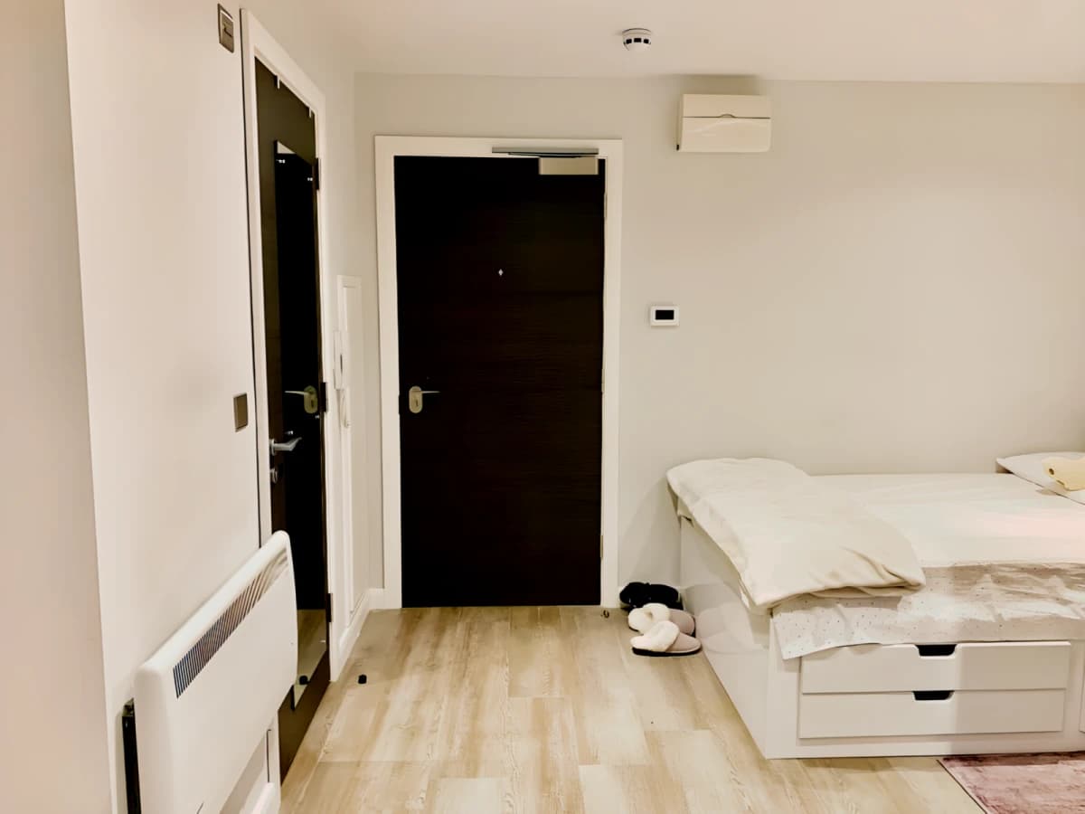8 West Walk image