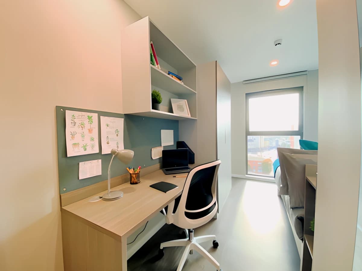 Ensuite Bronze