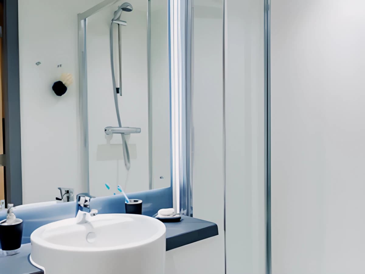 Ensuite Silver