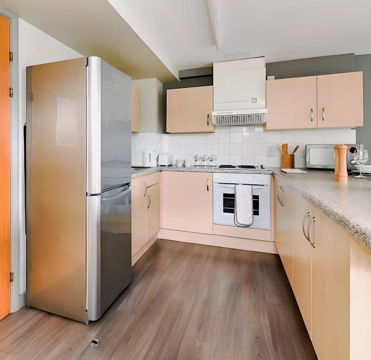 Ensuite bronze
