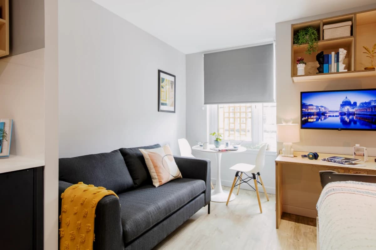 Premium Studio