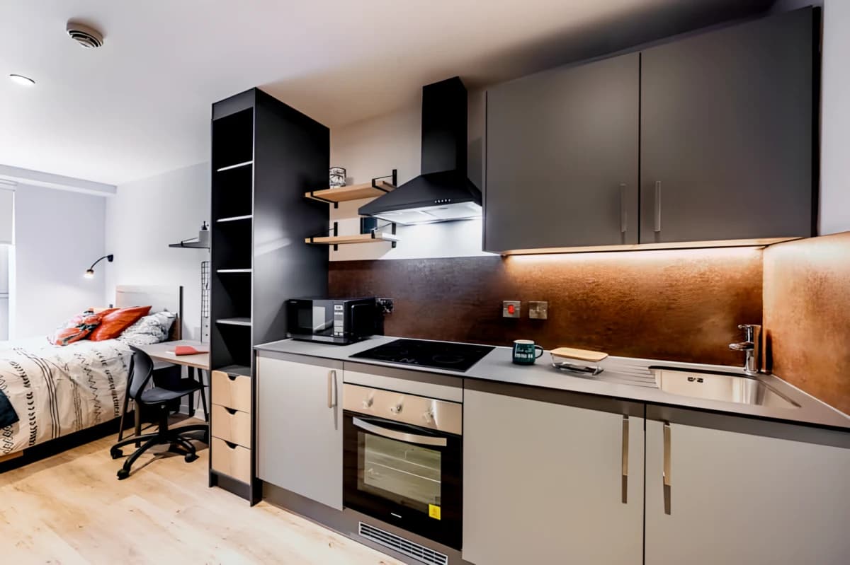 Premium Garden Studio