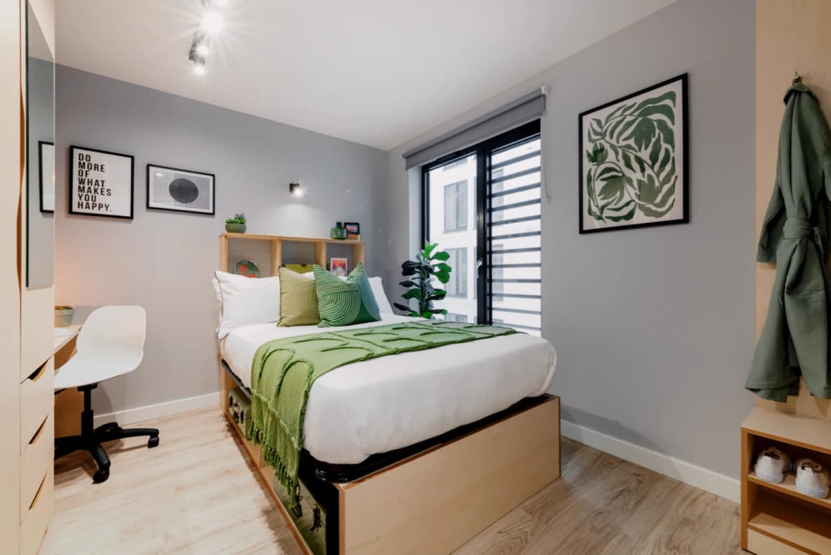 5 Bed Classic Ensuite