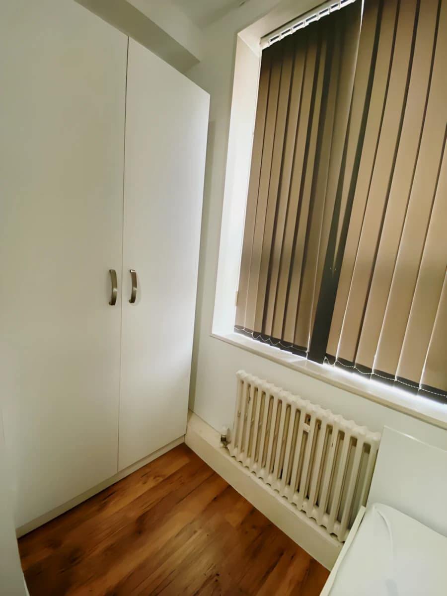 18 - 20 Albion Street image