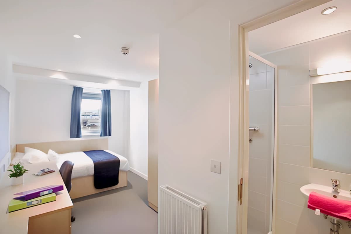 Classic En-suite