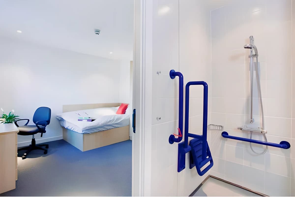 2 Bed Accessible Apartment