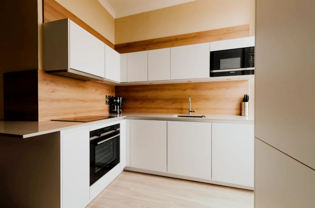 Two-Bedroom Apartment w/ Garden View