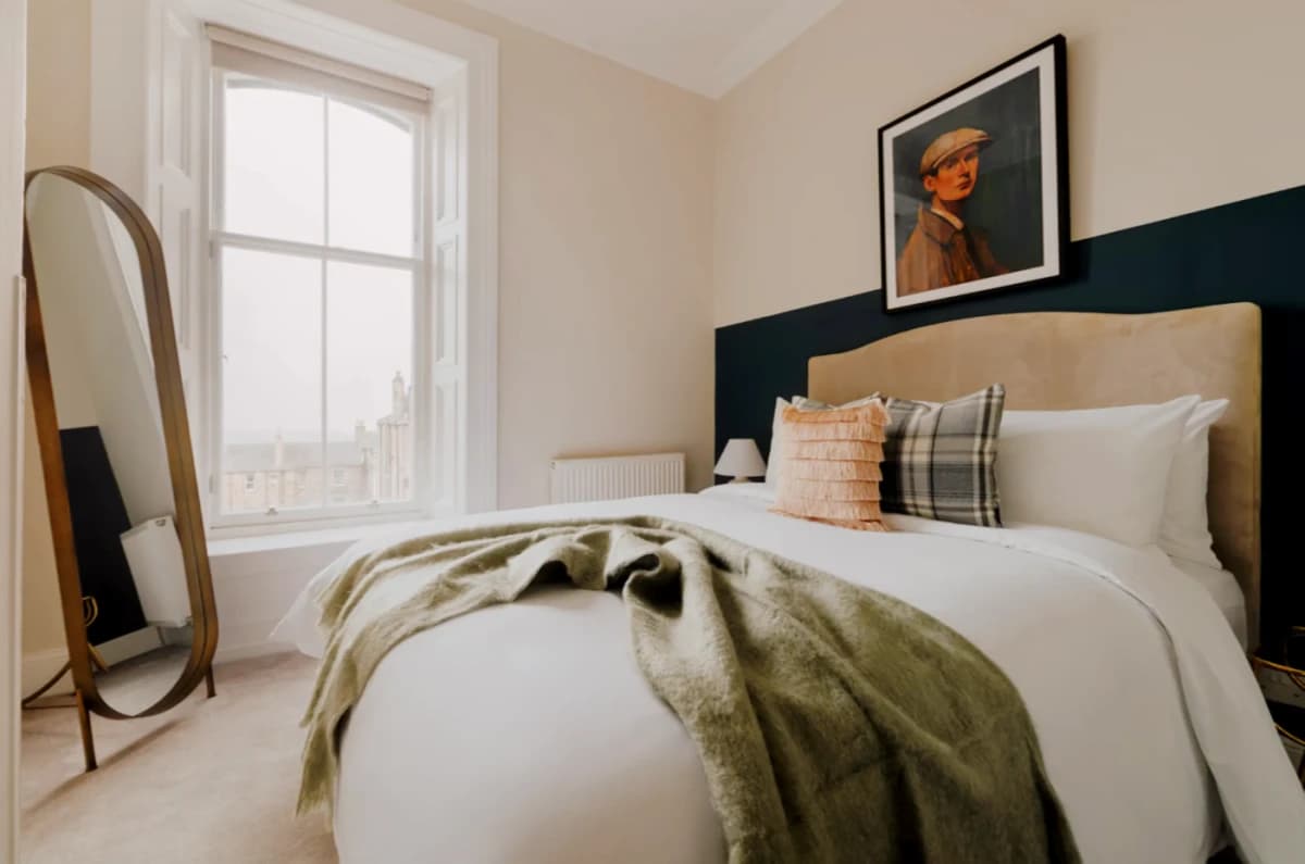 Superior Two-Bedroom Apartment w/ Garden View