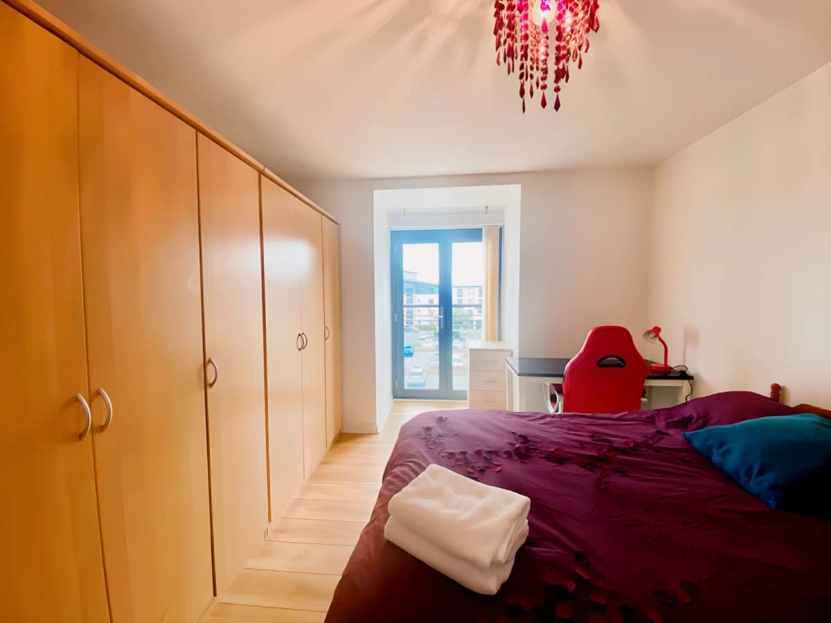 2 bedrooms 2 bathrooms
