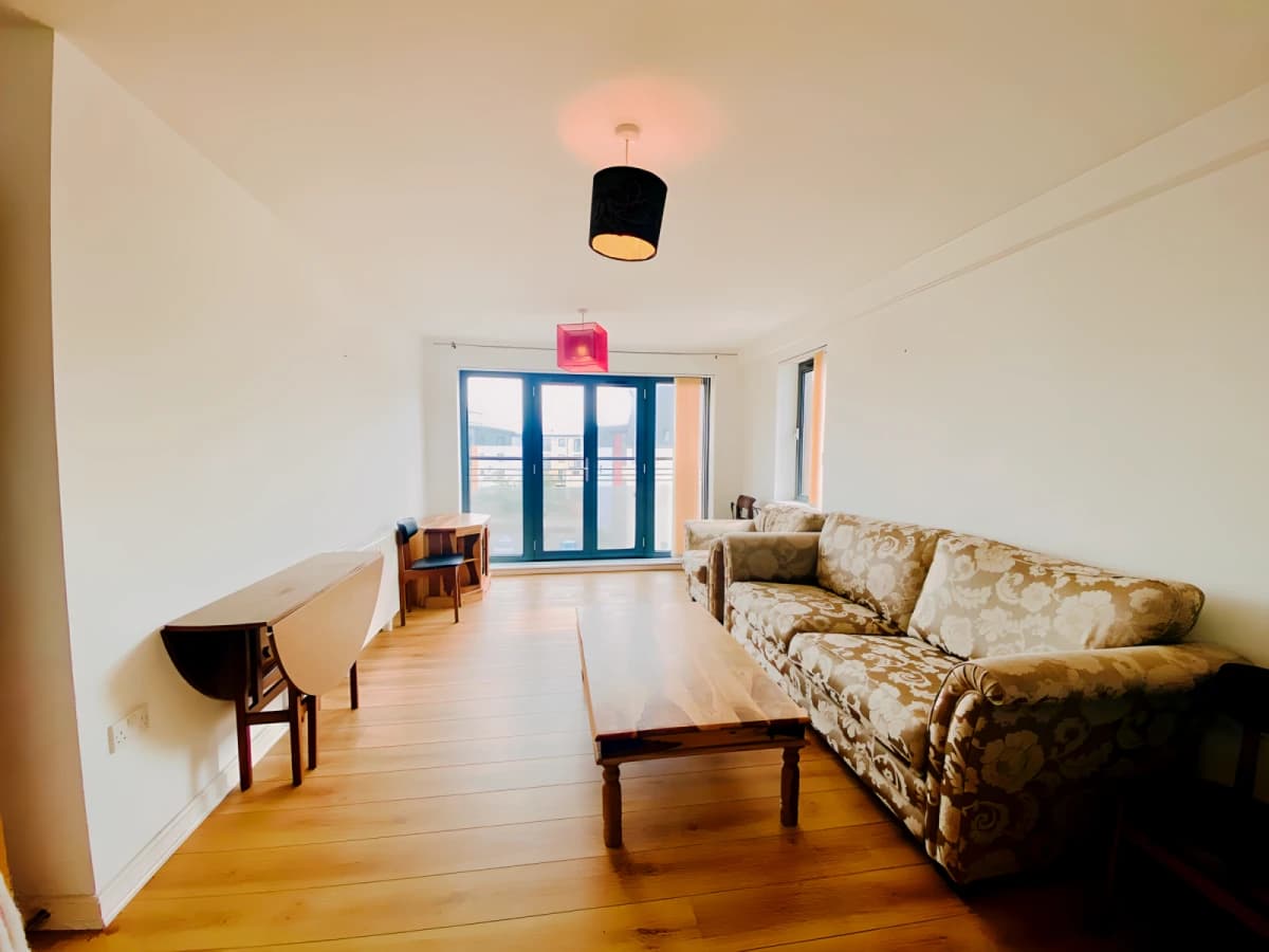 2 bedrooms 2 bathrooms