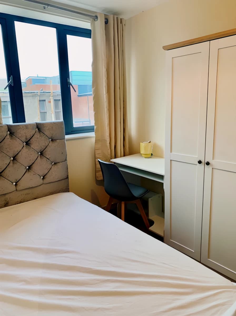 2 bedrooms 2 bathrooms