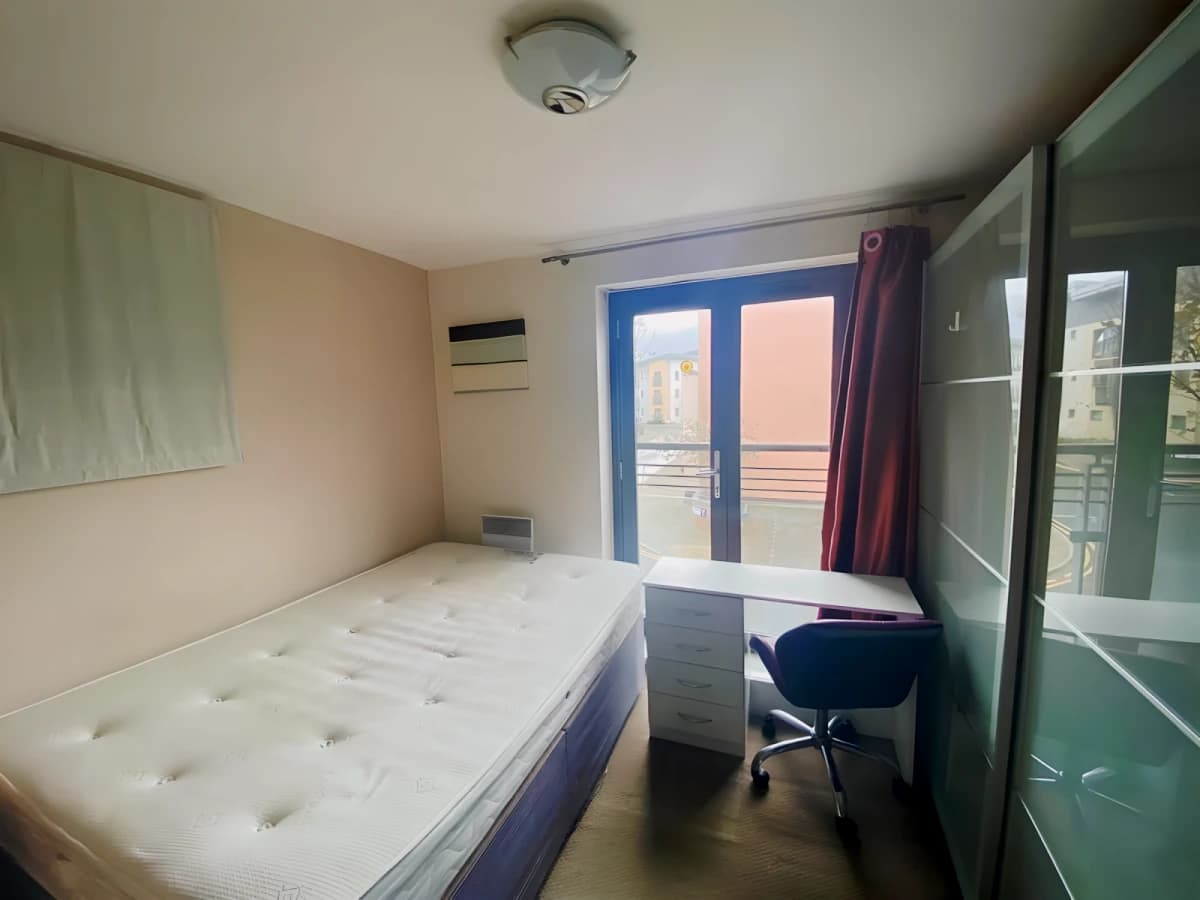 2 bedroom 2 bathroom