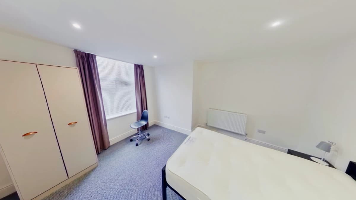 2 Ensuite Bedroom