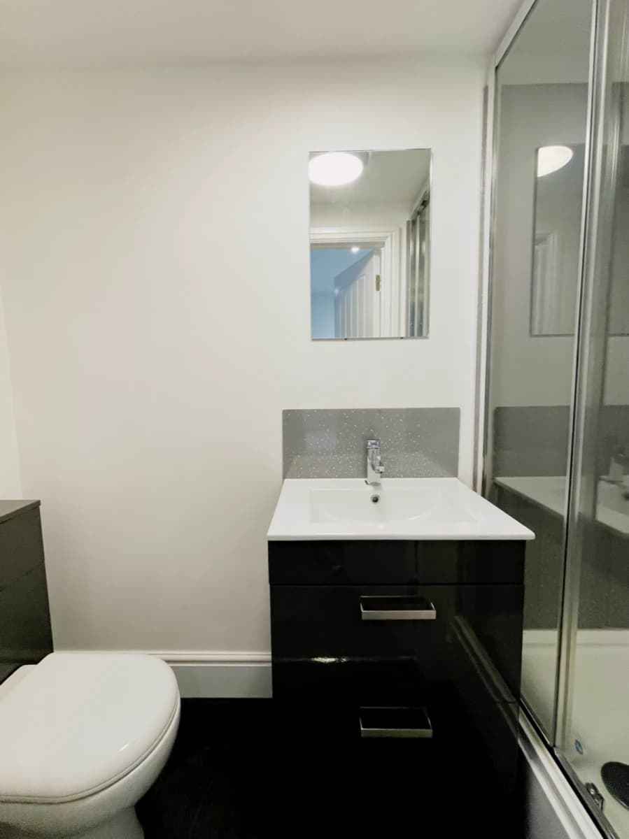 2 Ensuite Bedroom