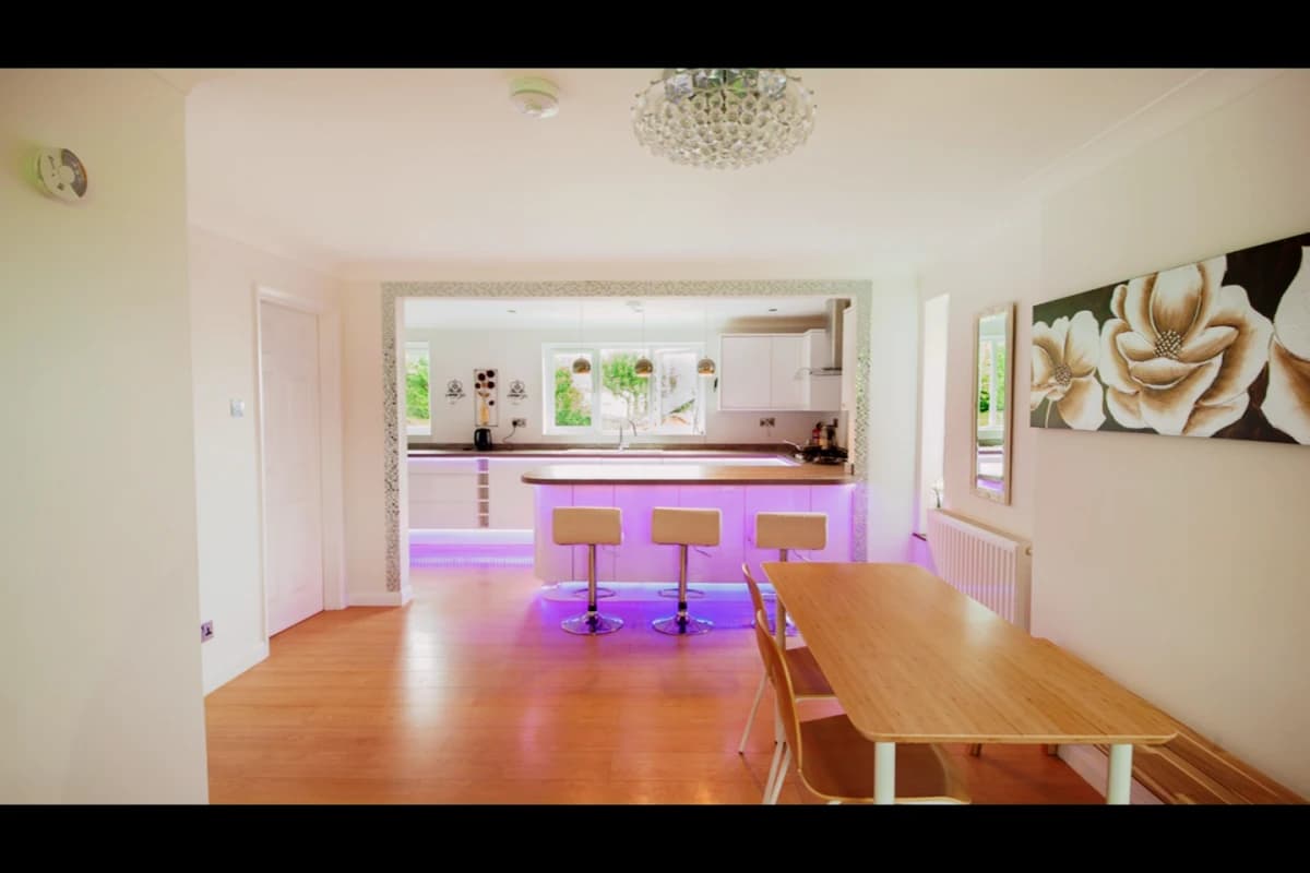 5 Bed, 1 Bath