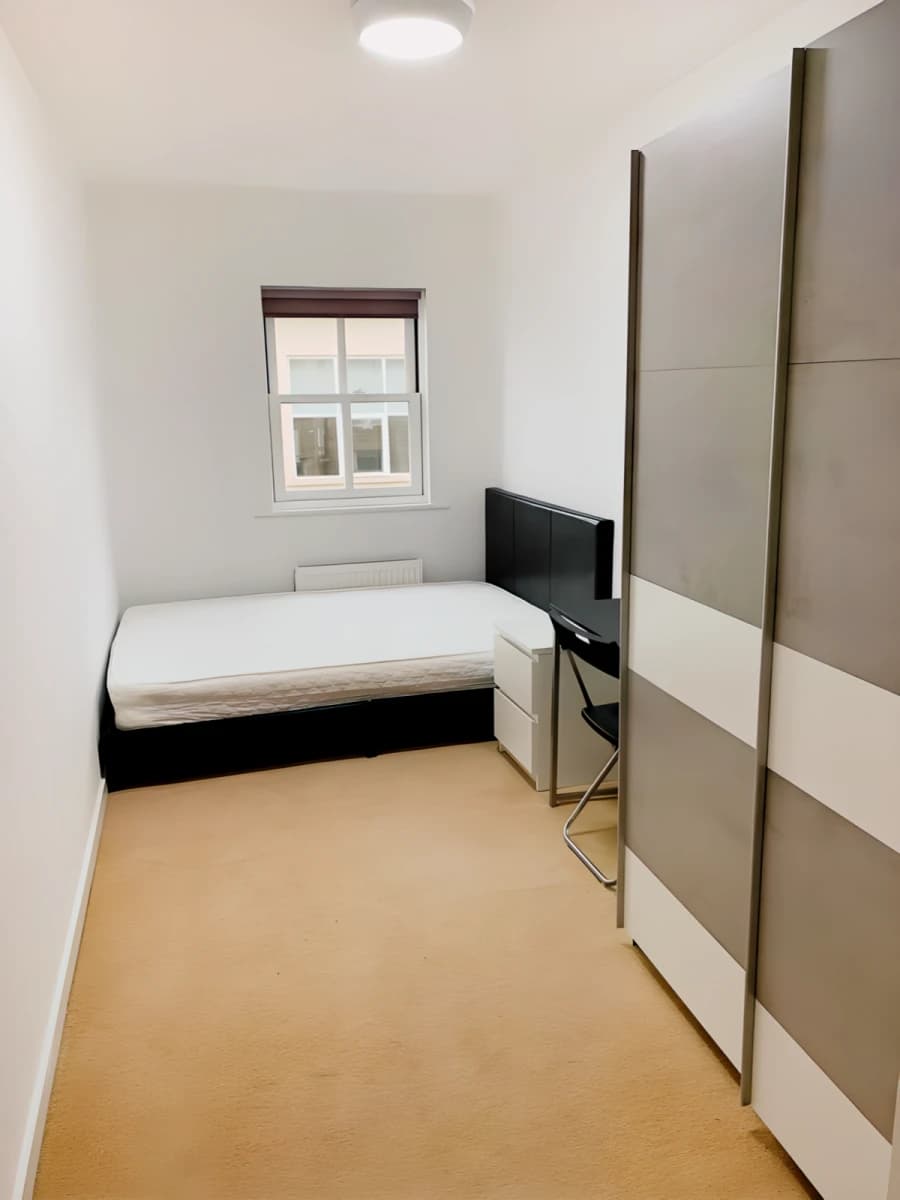 3 Bedroom, 1 Bathroom