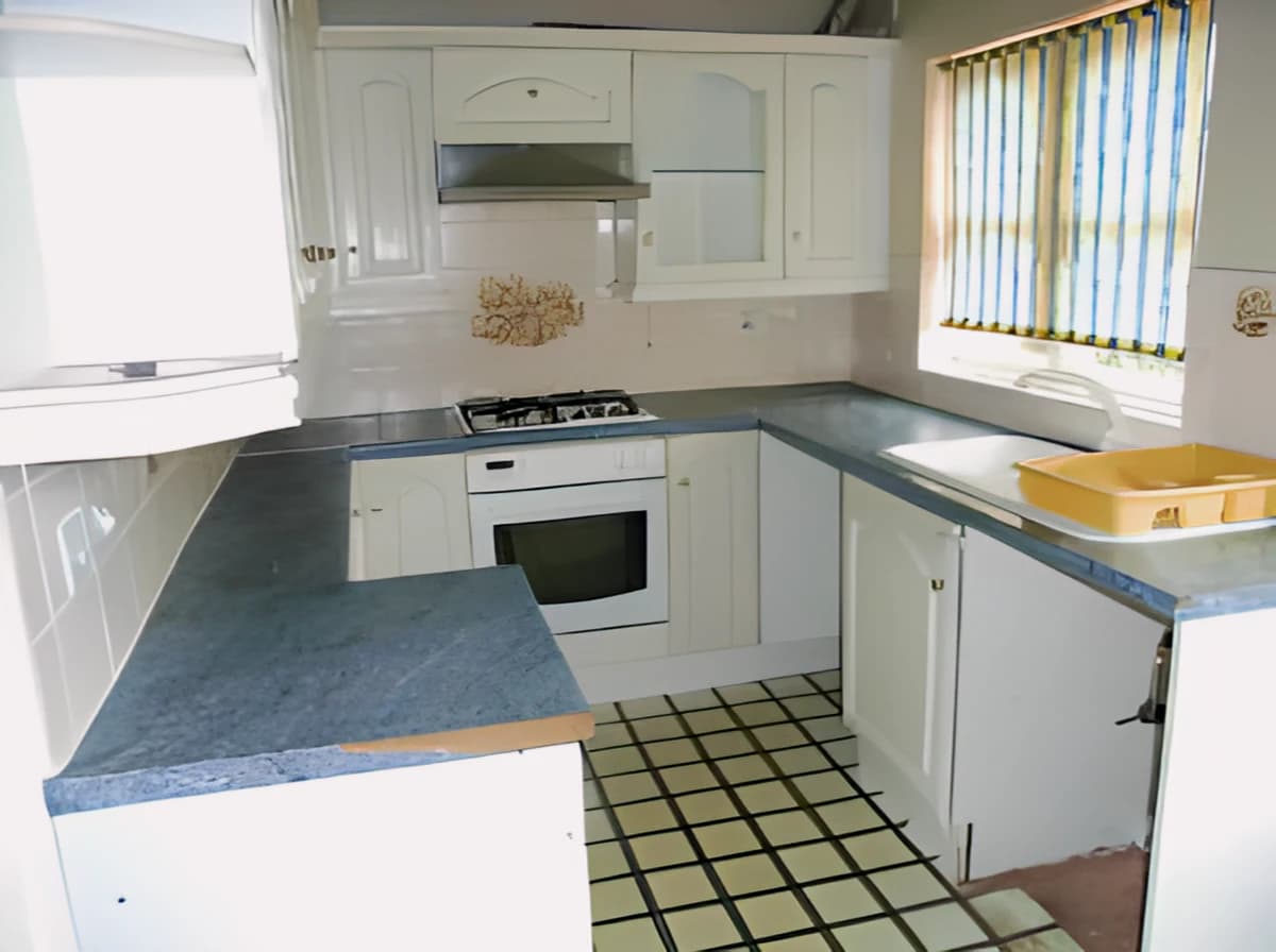 3 Bedroom, 1 Bathroom