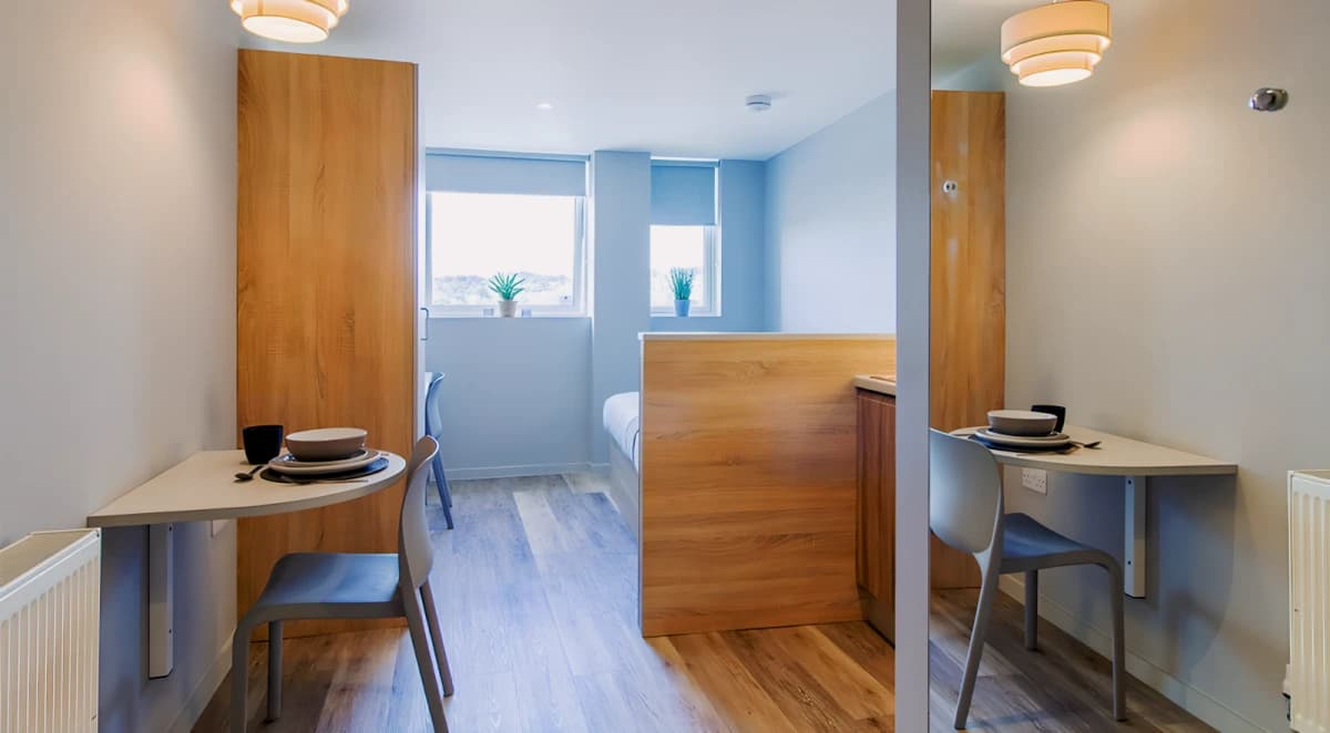 1 Bedroom, 1 Bathroom