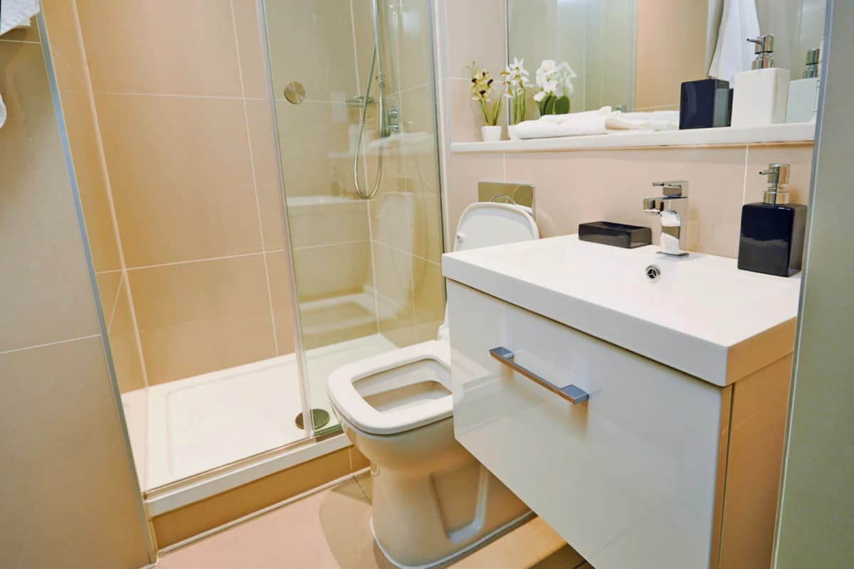 1 Bedroom, 1 Bathroom