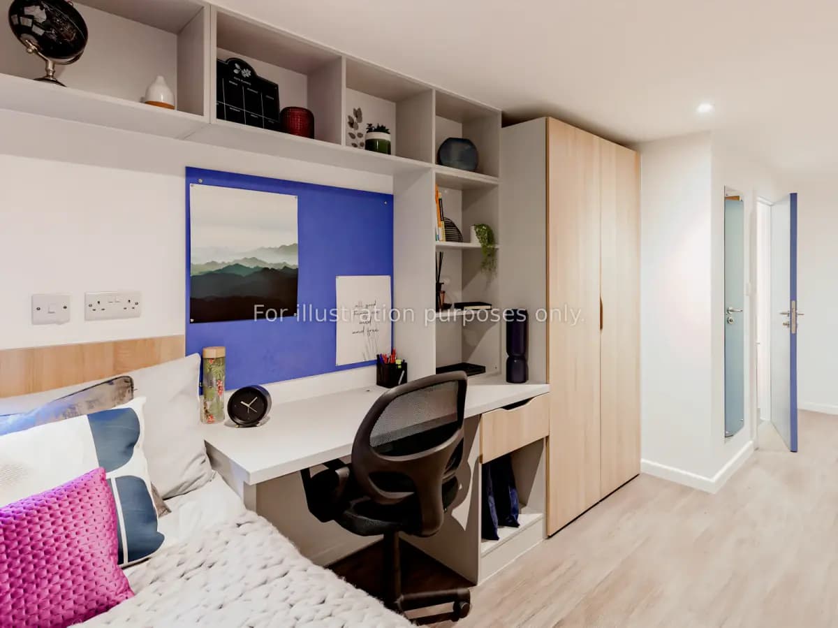 7 Bedroom, 1 Bathroom