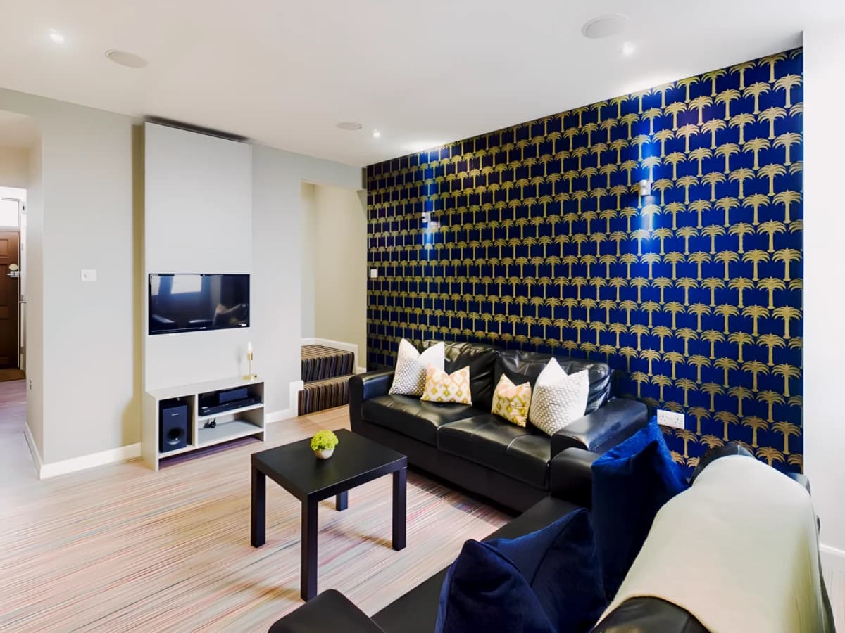 4 Bed 1 Bath