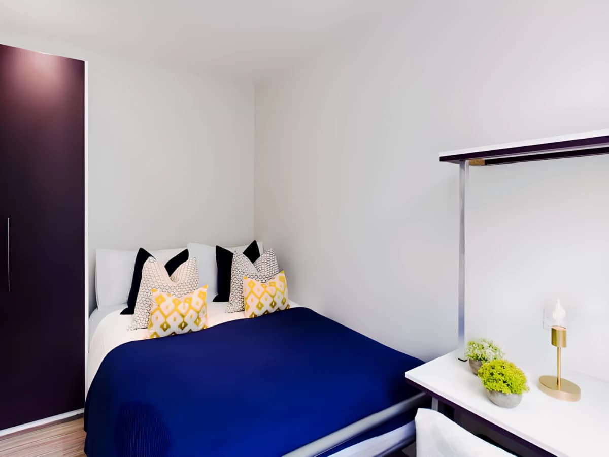 5 bed 1 Bath