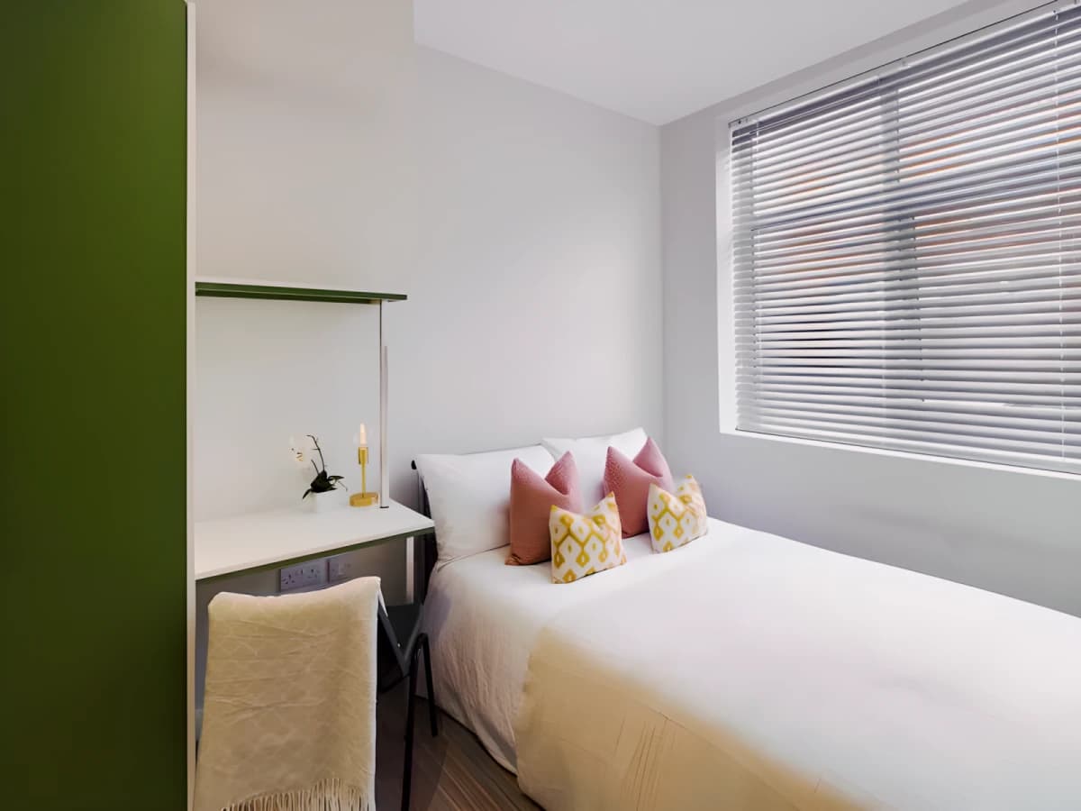 5 bed 1 Bath