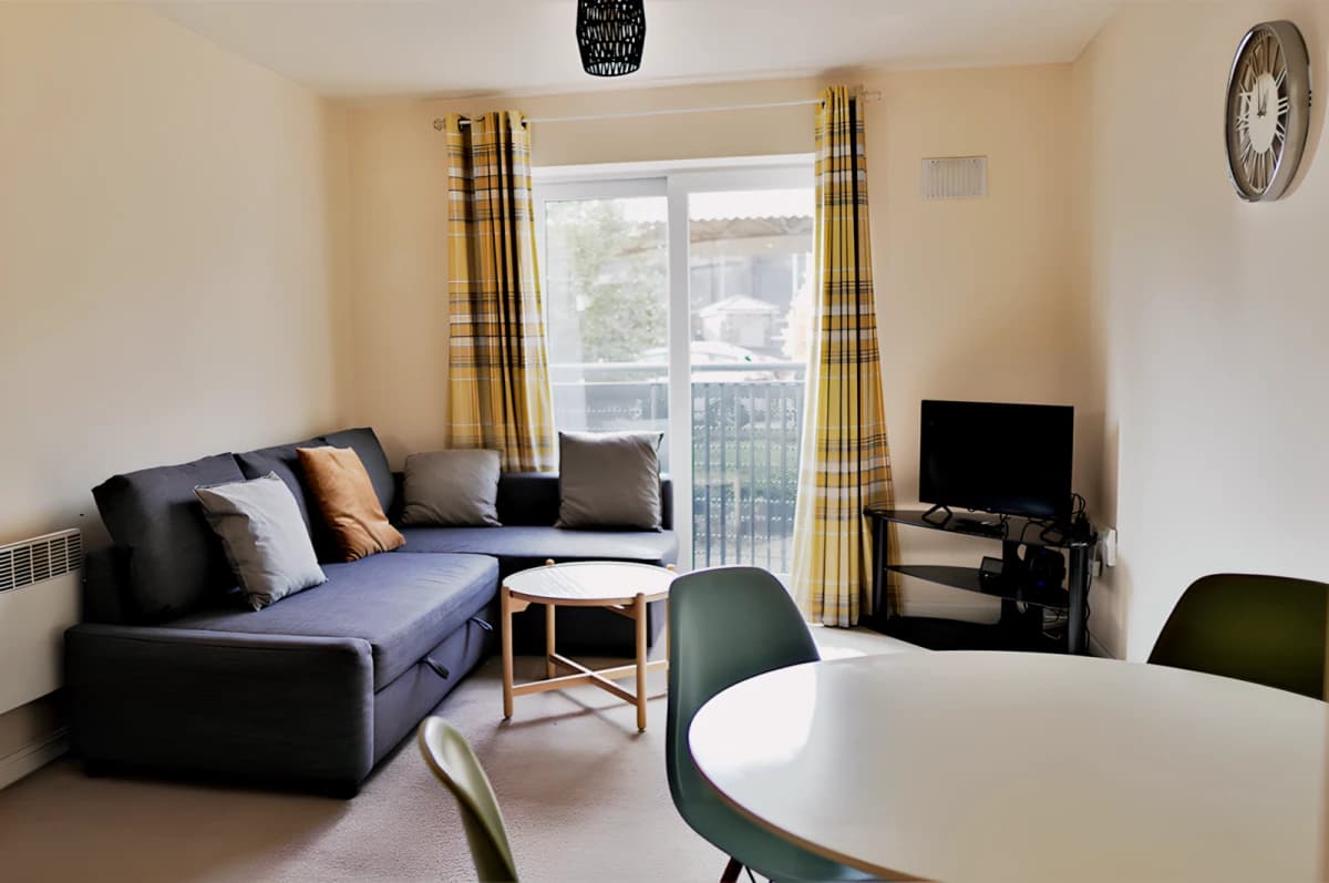2 Bedroom - CrossCountry