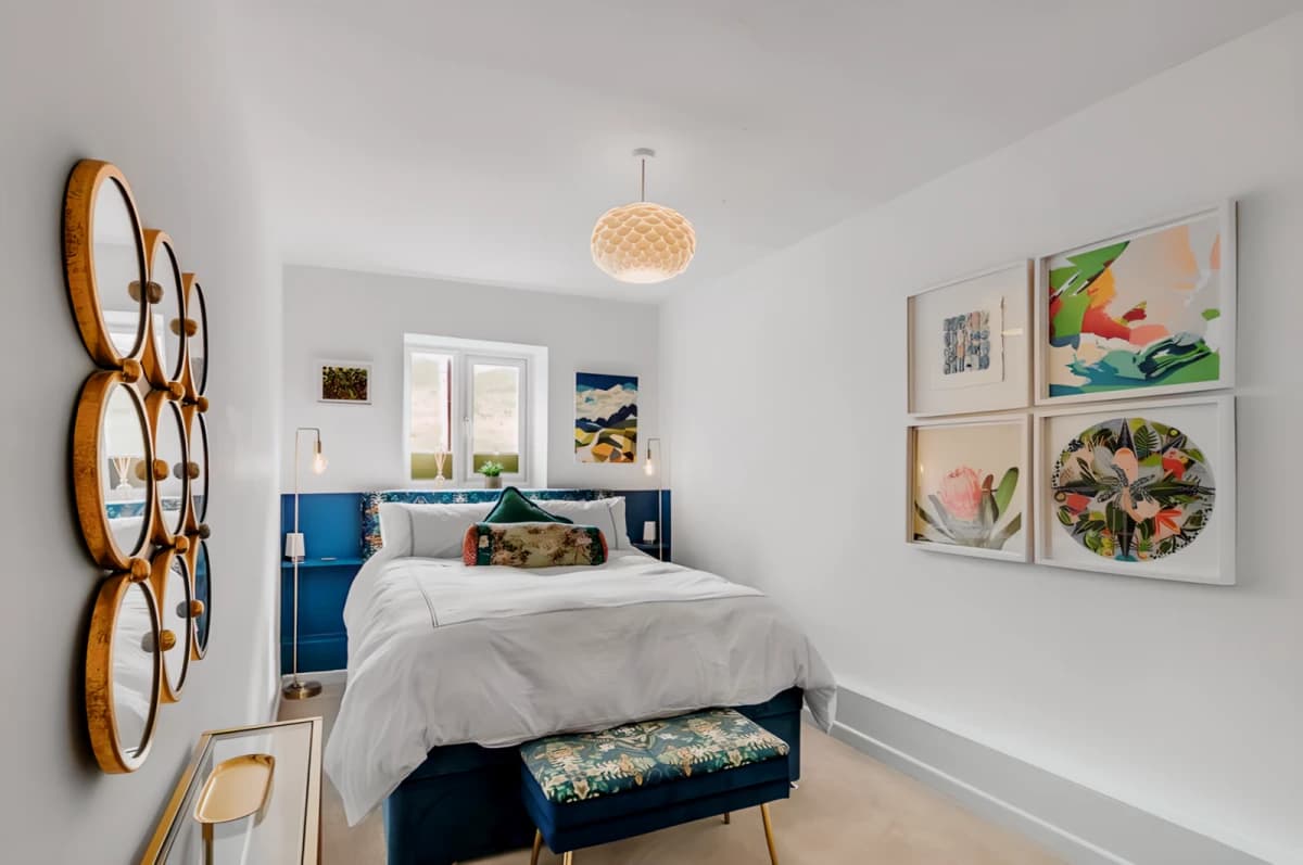 1 Bedrooms 1 Bathroom