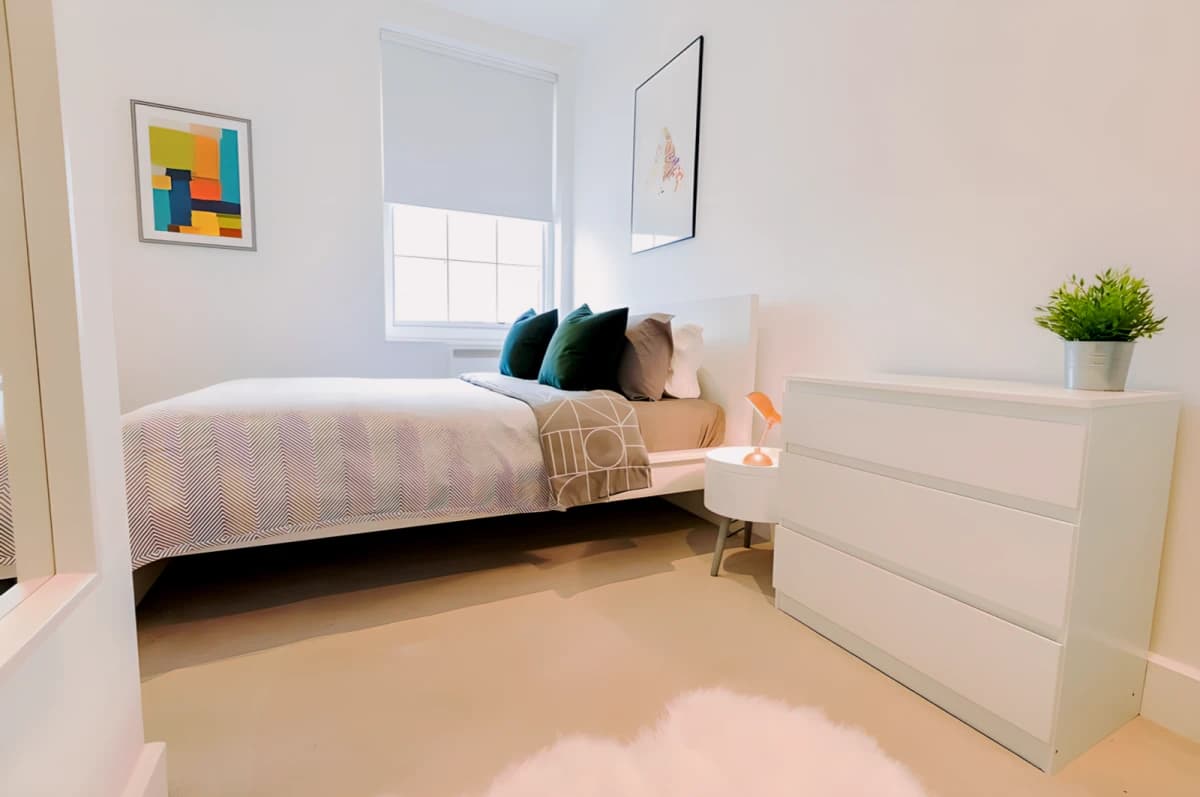 Modern and spacious 1 bed apartment