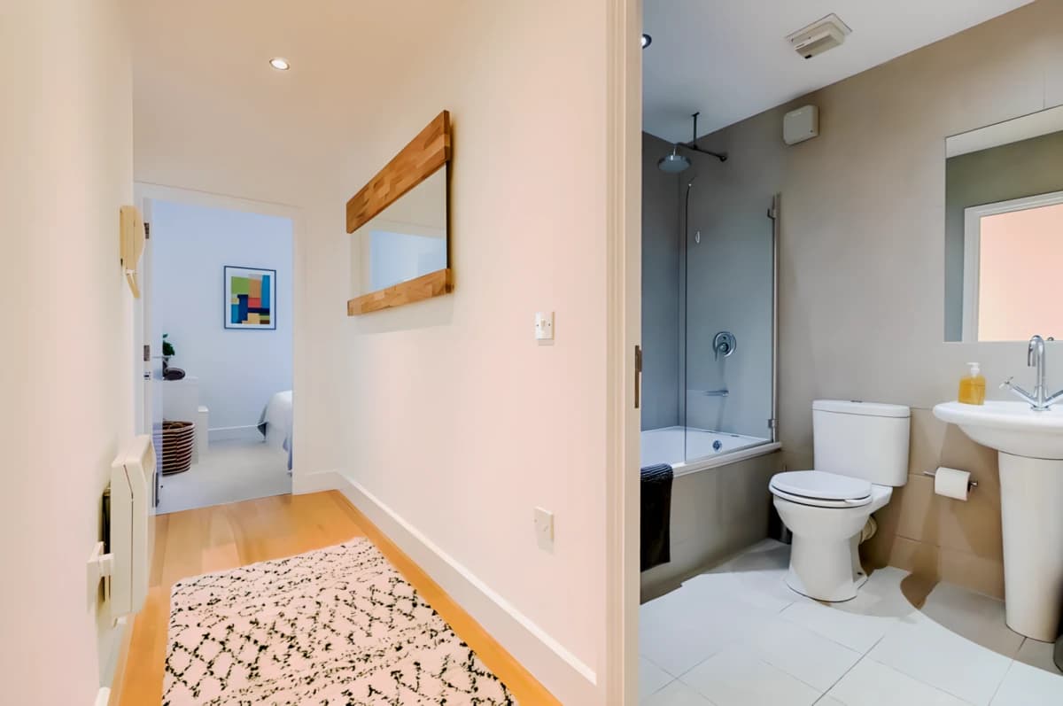 1 Bedrooms 1 Bathroom
