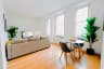 1 Bedrooms 1 Bathroom