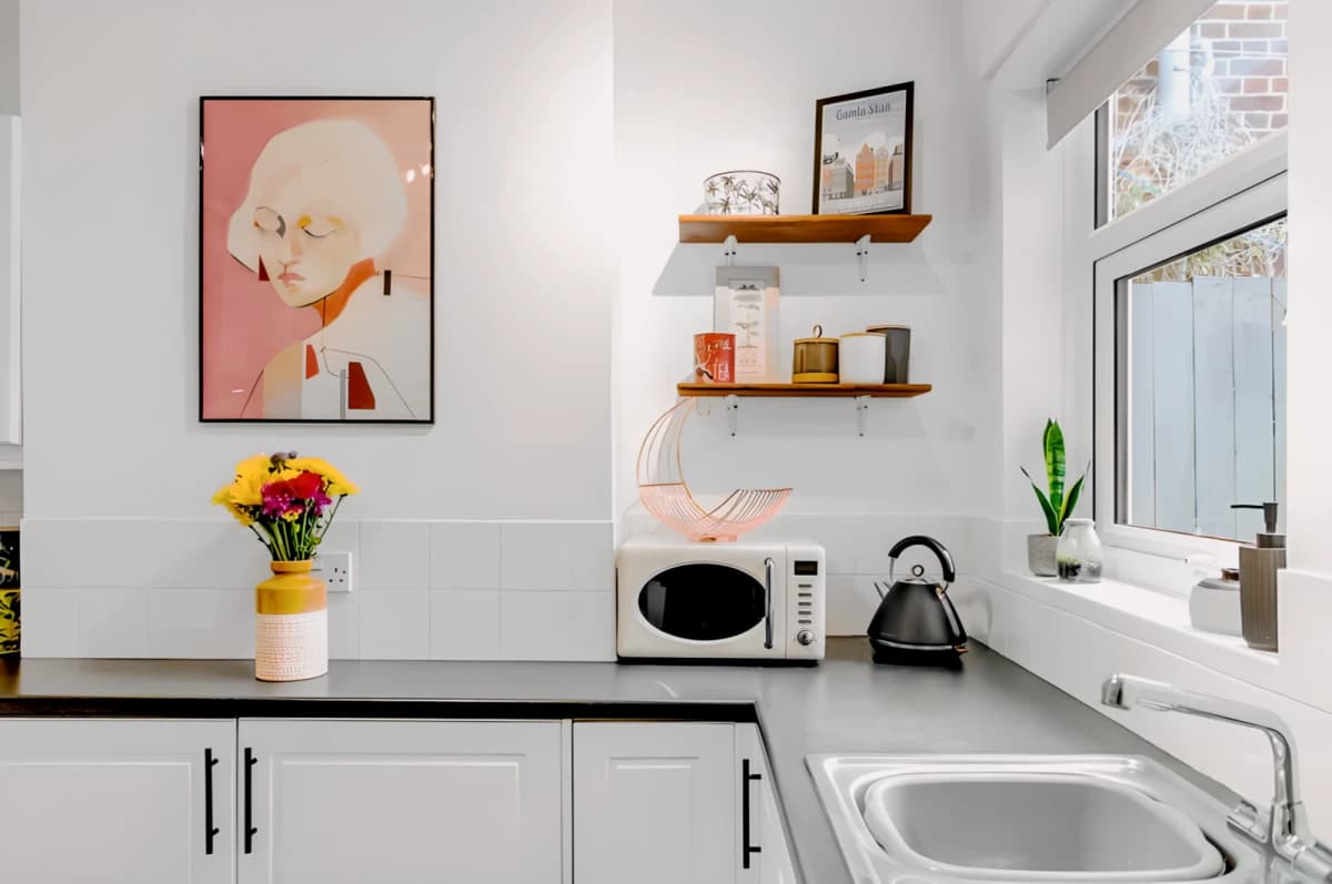 2 Bedrooms 2 Bathroom