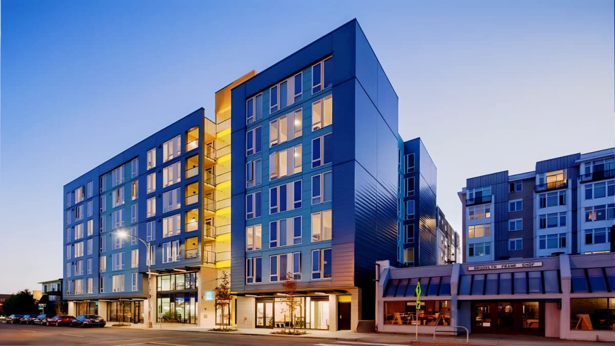 NOLAN Apartments image 5