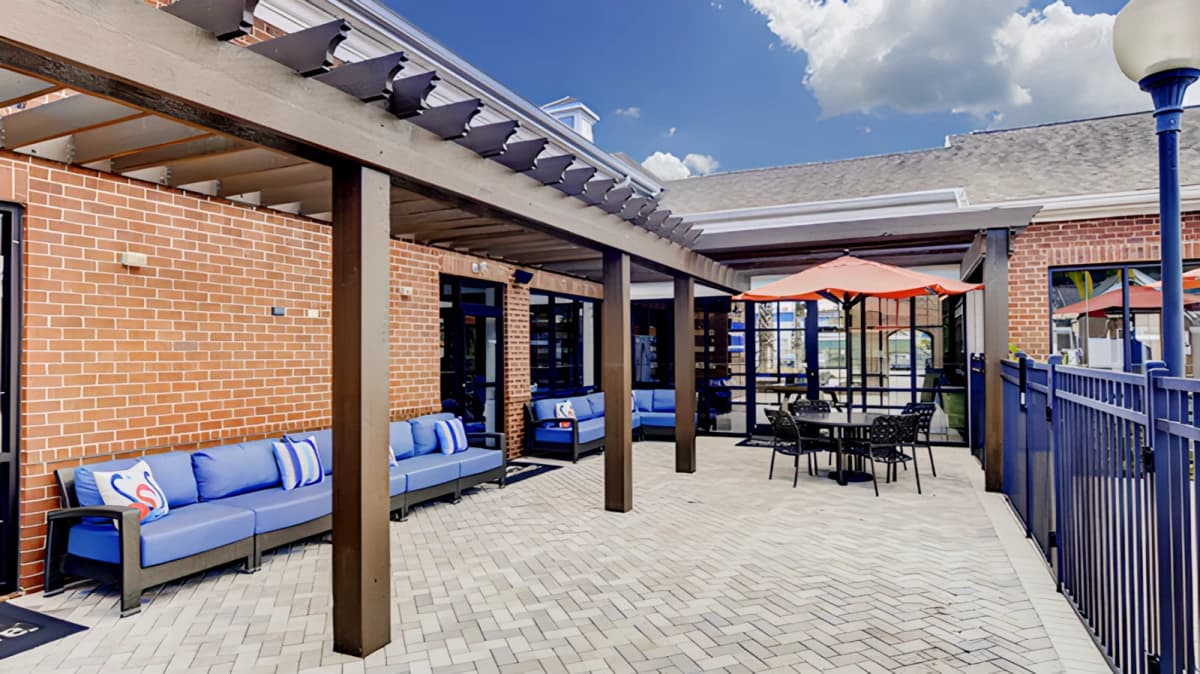 Outdoor Features