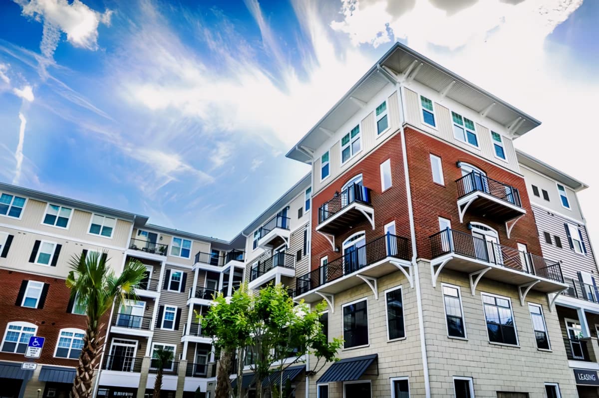 The Flats at 4200