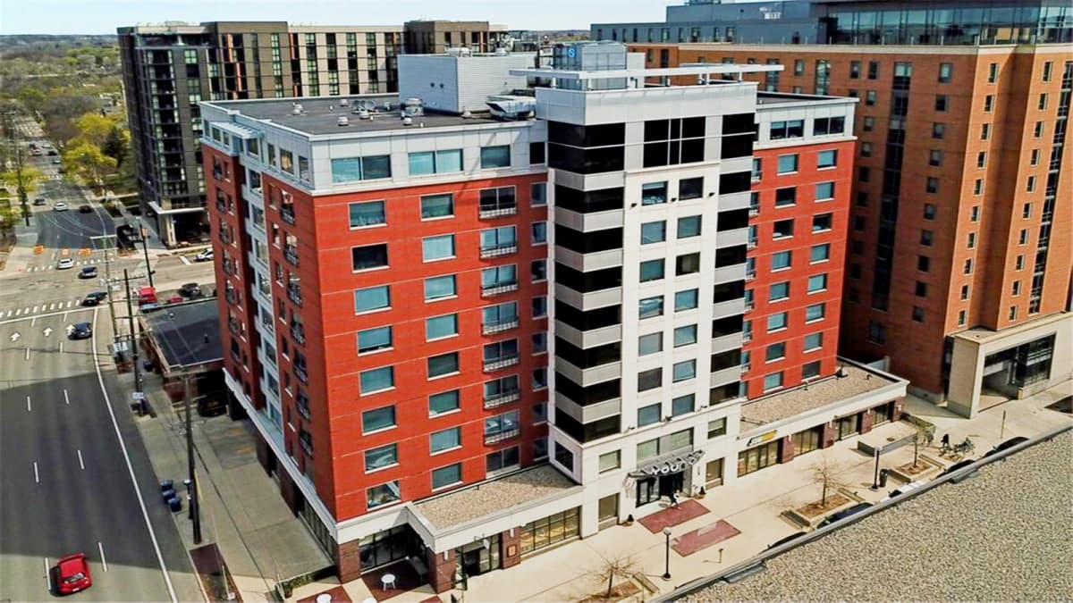 Saga Ann Arbor image 5